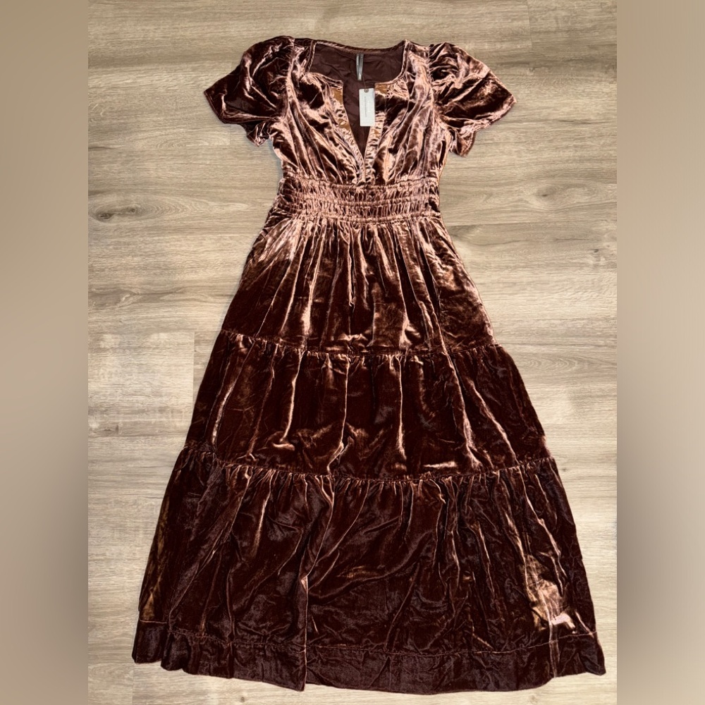❤️🔥Firm Price❤️🔥The Somerset Velvet maxi dress - Picture 9 of 10